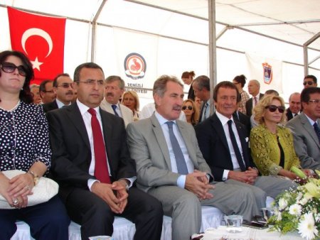 Bakan Günay: Türkiye’nin her tarafını ayrımsız ayağa kaldırmaya çalışıyoruz