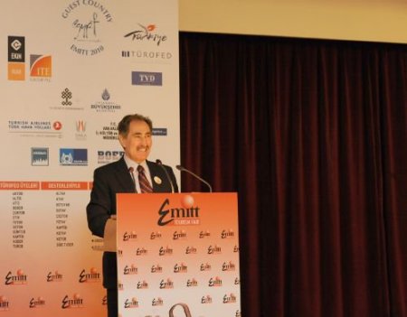 Bakan Günay: Vizeler Konusunda Mısır'la Ortak Bir Çalışma Yapabiliriz