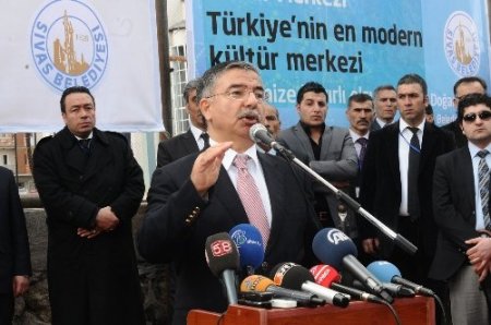 Bakan İsmet Yılmaz kültür merkezi temeli attı