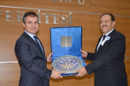 Bakan Kılıç: Gençlere güvenle devredebileceğimiz günleri iple çekiyoruz