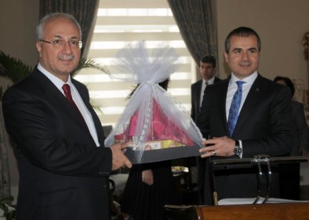 Bakan Kılıç: Hiç kimse tribünlere siyaset sokmaya kalmasın