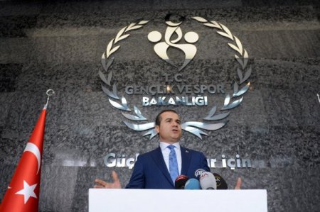 Bakan Kılıç: Milli haltercilerin dopingli çıkmasını garip bir durum