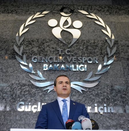 Bakan Kılıç: Milli haltercilerin dopingli çıkmasını garip bir durum