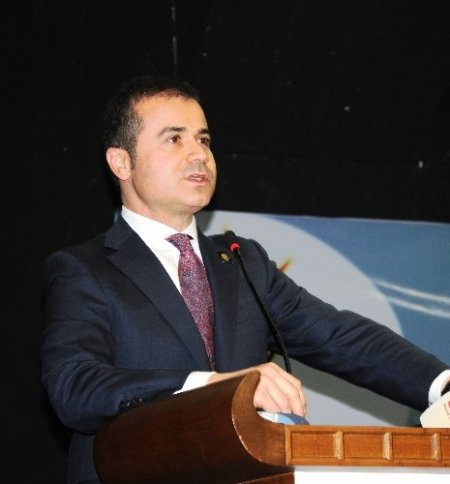 Bakan Kılıç: Terörden kurtulduğu zaman Türkiye'yi kimse tutumaz