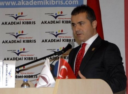 Bakan Kılıç: 'Türkiye Cumhuriyeti' ibaresiyle ilgili sorunumuz yok