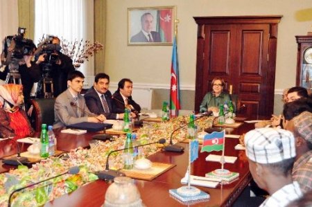 Bakan Merdanov İNEPO'ya katılan öğrencileri kabul etti