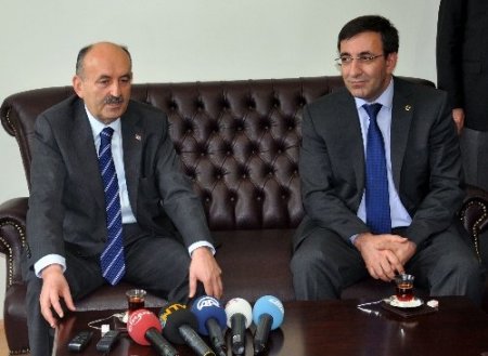 Bakan Müezzinoğlu: Türkiye'de kanser ilacını üretmeyi başaracağız