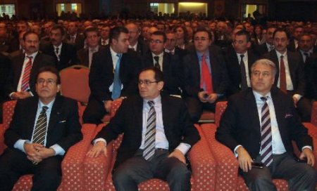 Bakan Mustafa Demir: Tapu Ve Kadostro Müdürlüklerinde 'akçeli' İşlere Karışanları Barındırmayacağız