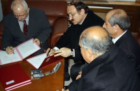 Bakan Özak, Niğde'de İncelemelerde Bulundu