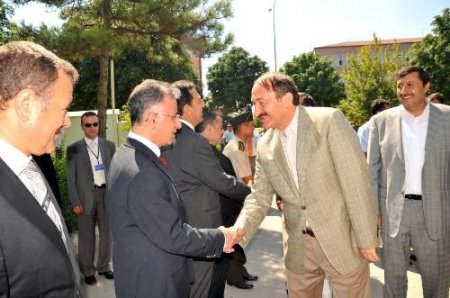 Bakan Özak: Uluslararası Tüm Organizasyonlara Talibiz