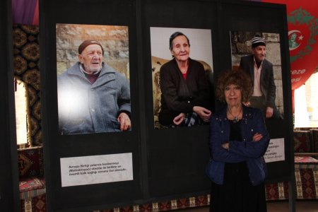 Bakan Şahin, Darülaceze sakinleriyle şarkı söyledi