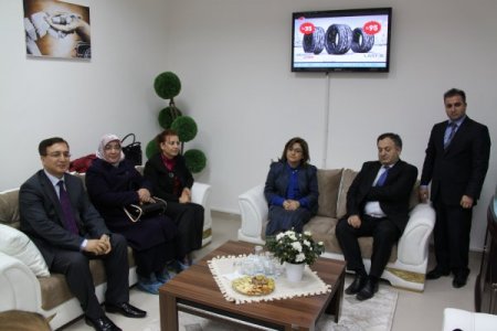 Bakan Şahin, Engelliler Rehabilitasyon Merkezi'nin açılışına katıldı