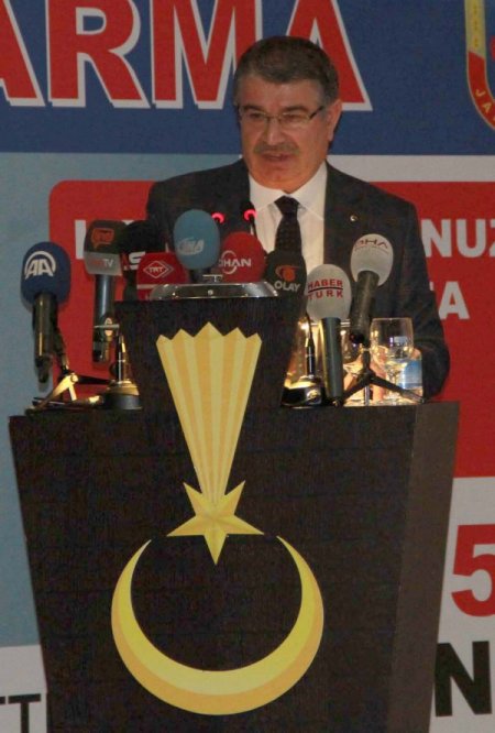 Bakan Şahin: Altyapı eksikliği kazalarda ölümlere sebep oluyor