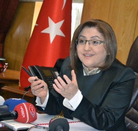 Bakan Şahin: Bir kadın karakola gitmeden 36 kere düşünüyor