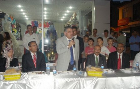 Bakan Şahin: Ekmeğini Yeyip, Suyunu İçtiğimiz Vatana İhanet Asla Olmaz