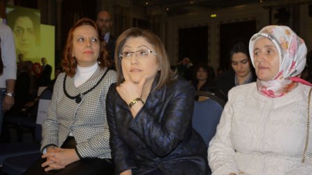 Bakan Şahin: Kadına yönelik şiddeti halk sağlığı sorunu olarak görüyoruz