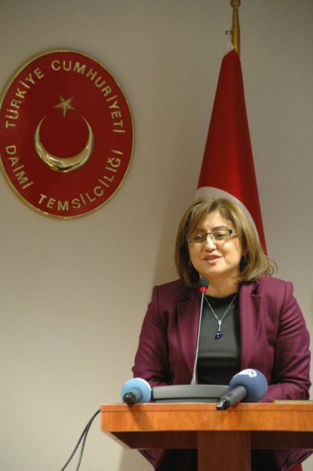 Bakan Şahin: Kız çocuklarını ‘okutalım mı, okutmayalım mı’ düşüncesini yok ettik