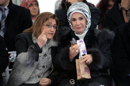 Bakan Şahin: Milletvekili Fatma Kotan'ın morali gayet iyi