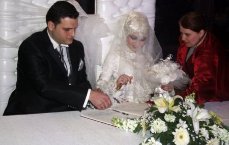Bakan Şahin Nikah Şahidi Oldu