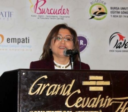 Bakan Şahin: Oğlu askerde olan ailelere ödemeler başladı