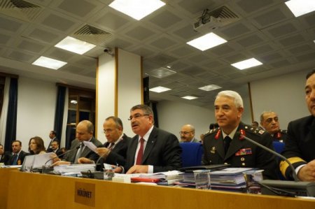 Bakan Şahin: Terör, siyasete alet edilmeden milli bir mesele olarak ele alınmalı