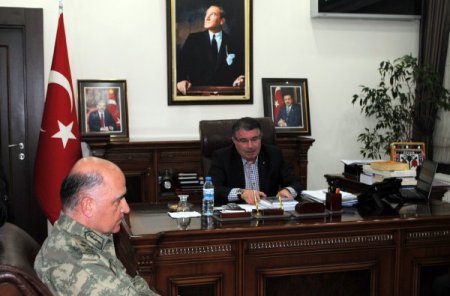 Bakan Şahin yılbaşını Hakkari'de geçirecek