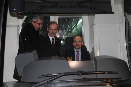 Bakan Şimşek: İpekböceği Türk girişimcilere örnek olacak