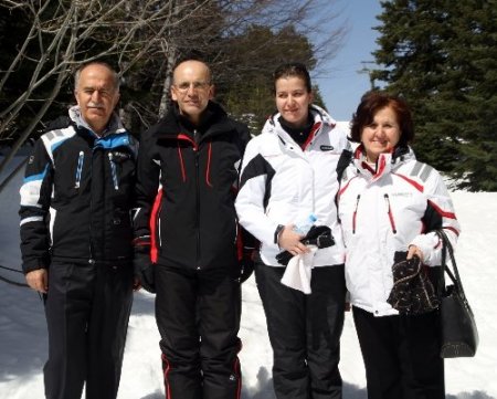 Bakan Şimşek Uludağ’da stres attı