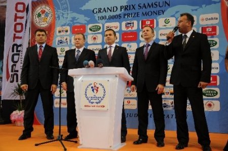 Bakan Suat Kılıç: Medeniyetler arasında köprüler kurmak istiyoruz