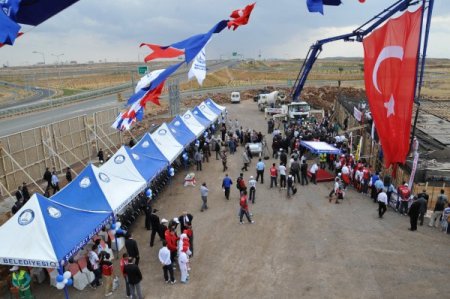 Bakan Suat Kılıç: Yapılan spor tesisleri okulların yükünü hafifletiyor