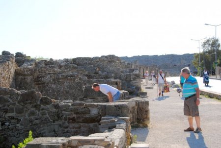 Bakan Yardımcısı Arıcı:Turizmde kalıcılığı kültür sağlar