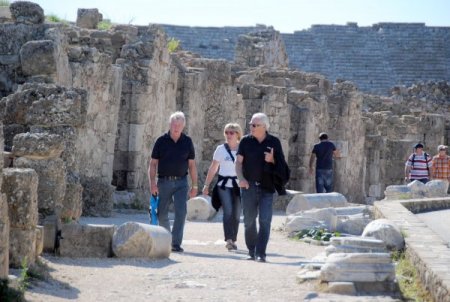 Bakan Yardımcısı Arıcı:Turizmde kalıcılığı kültür sağlar