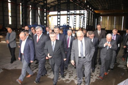 Bakan Yardımcısı Baş, Ereğli'de tersaneler bölgesinde incelemelerde bulundu