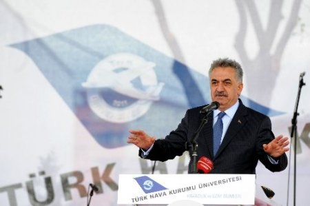 Bakan Yazıcı, kaçak sigaraları imha etti