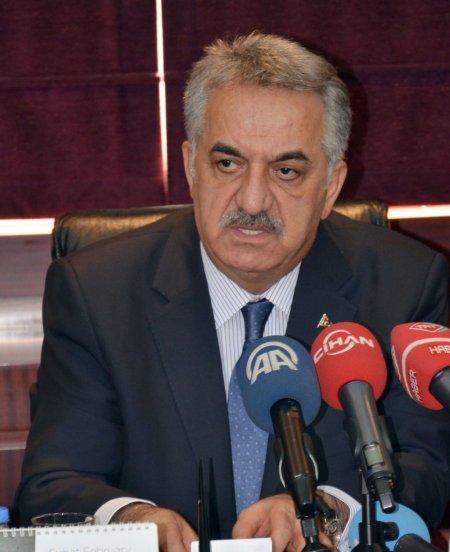 Bakan Yazıcı: Eşlerin kefalet iznine ilişkin yasal düzenlemeyi değiştiriyoruz