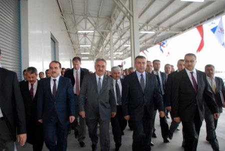 Bakan Yazıcı: İskenderun Limanı, Suriye’ye alternatif kapı haline geldi