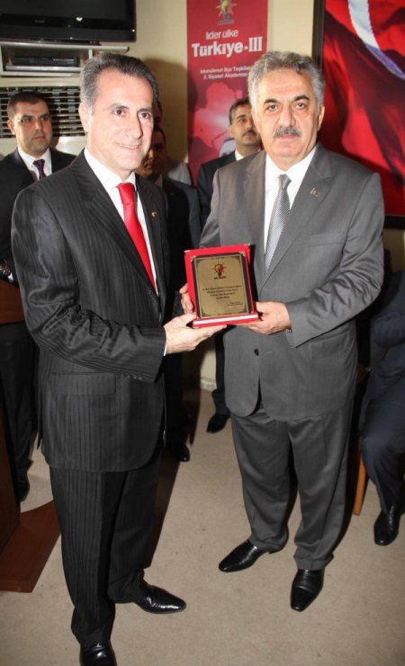 Bakan Yazıcı: İstikrarın sebebi milletimize verdiğimiz değer