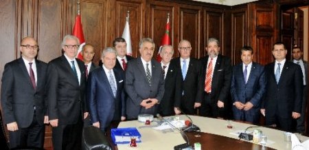 Bakan Yazıcı: İzmir’in EXPO’yu kazanması için ne gerekiyorsa yapmalıyız