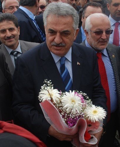 Bakan Yazıcı: Sarp Sınır Kapısı’ndan çıkışlarda yüzde 4’lük azalma oldu