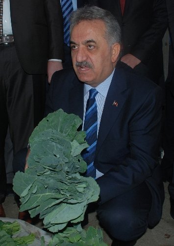 Bakan Yazıcı: Sarp Sınır Kapısı’ndan çıkışlarda yüzde 4’lük azalma oldu