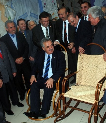 Bakan Yazıcı: Sarp Sınır Kapısı’ndan çıkışlarda yüzde 4’lük azalma oldu