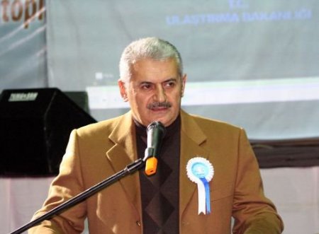 Bakan Yıldırım, Engelliler Şenliği'nde Duygulu Anlar Yaşadı