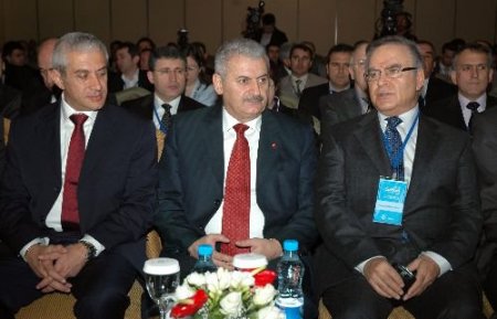 Bakan Yıldırım: E-devlette Ezber Bozma Dönemindeyiz