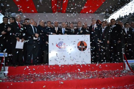 Bakan Yıldırım: Ferhat, Şirin için dağları deldiyse biz de sizin için deleriz