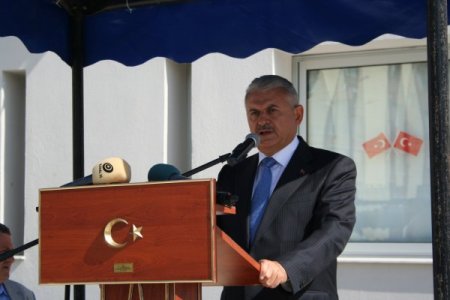 Bakan Yıldırım: Gittikleri yol, çıkmaz bir sokaktır