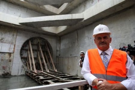 Bakan Yıldırım: Kriz Marmaray'ı Vurmadı, Proje 2013'te Tamamlanacak