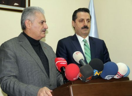 Bakan Yıldırım: Siber güvenlik ülke güvenliğiyle eş değer duruma geldi