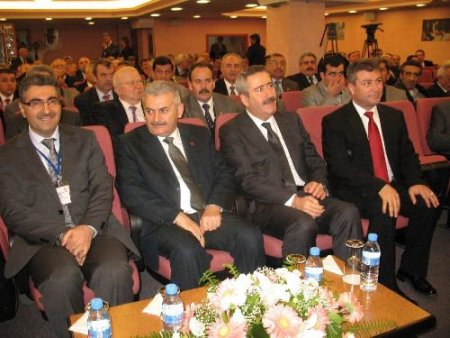 Bakan Yıldırım: Silah Yüklü Kamyonun Herşeyini, U-net Sisteminde Anında Bulduk, Çıkardık