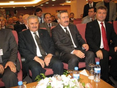 Bakan Yıldırım: Silah Yüklü Kamyonun Herşeyini, U-net Sisteminde Anında Bulduk, Çıkardık