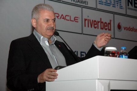 Bakan Yıldırım: Son 4 Ayda 550 Bin Kişi Güvenli İnternete Geçti